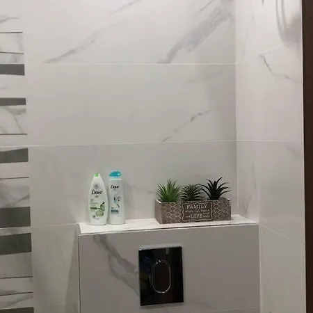 *hot* Main Square Brand New Luxury Burgas City