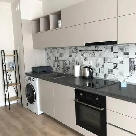 *hot* Main Square Brand New Luxury Apartment Burgas