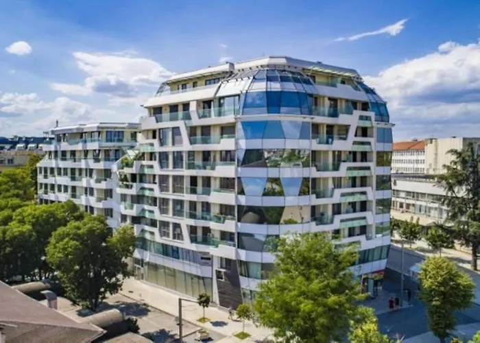 Lägenhet *hot* Main Square Brand New Luxury